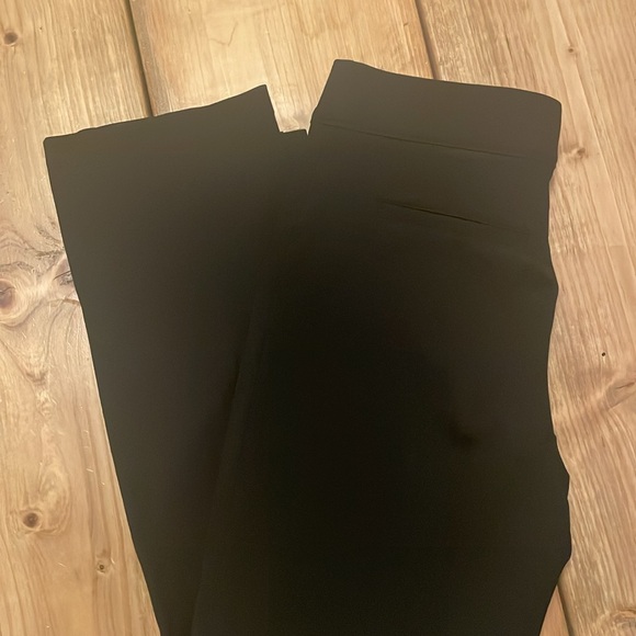 Spanx Perfect Pant Black Slim and Straight Medium - Picture 5 of 8